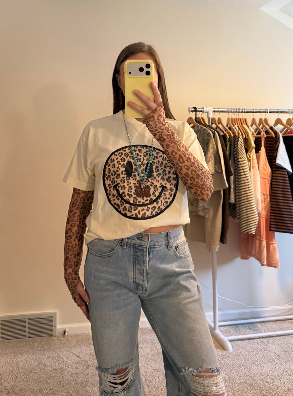 Vintage Fold & Distressed Wide-Leg Jeans